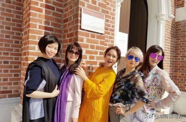 1998版鹿鼎记几个老婆被采访,98版韦小宝七个老婆重聚