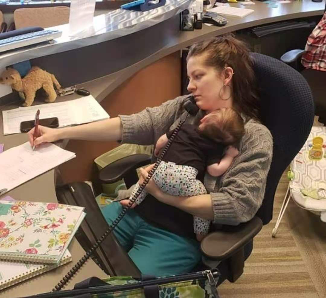 当工作和哺乳产生冲突时，及时给孩子断奶，是宝妈明智的选择