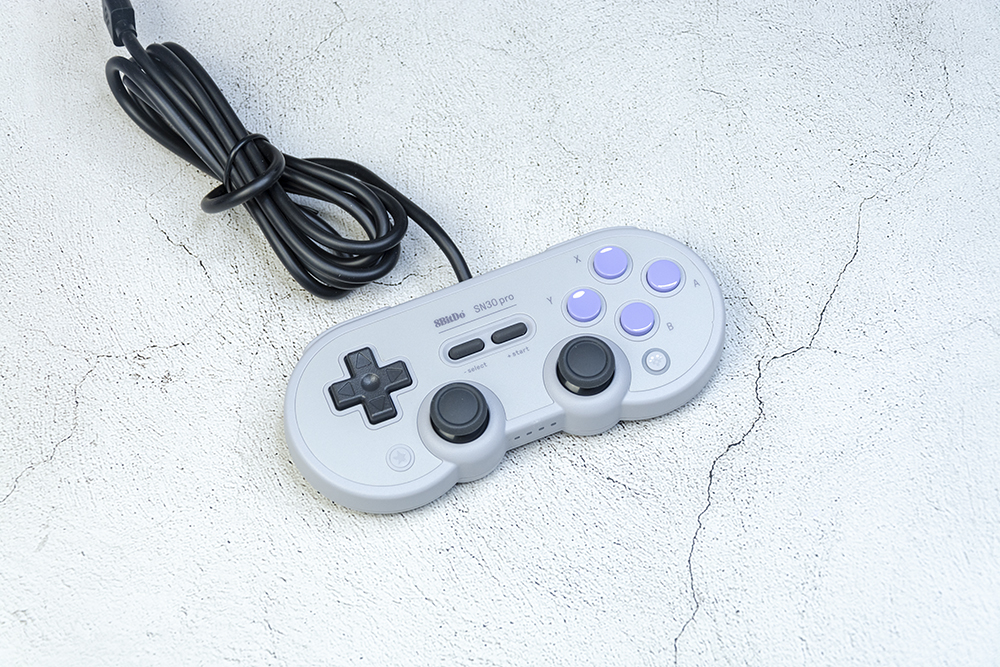 8位堂sn30pro手柄拆解,即插即用无需联网