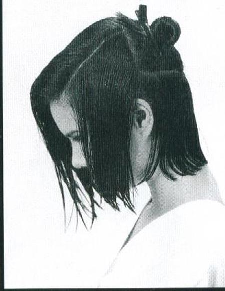 沙宣不对称式,沙宣不对称发型