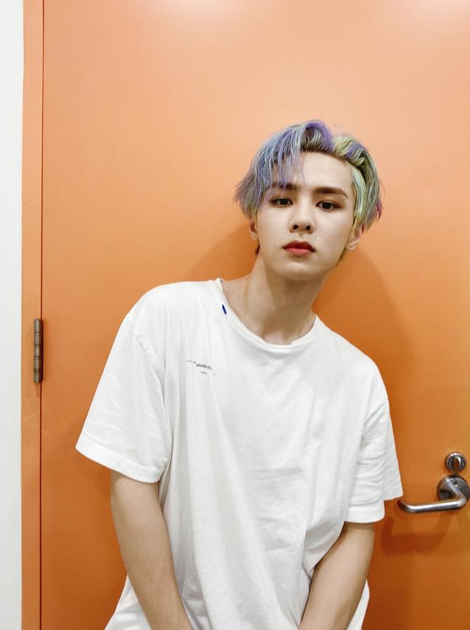 威神v回归kickback钱锟,威神vphantom小卡钱锟