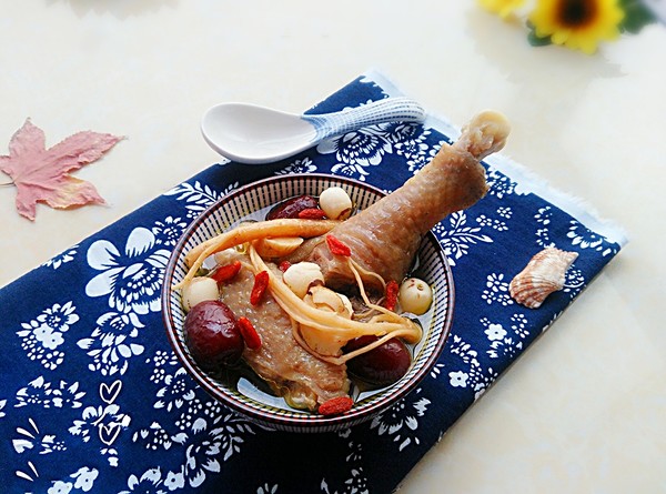 鸡汤不焯水怎么炖出来鲜亮,熬鸡汤要不要焯水