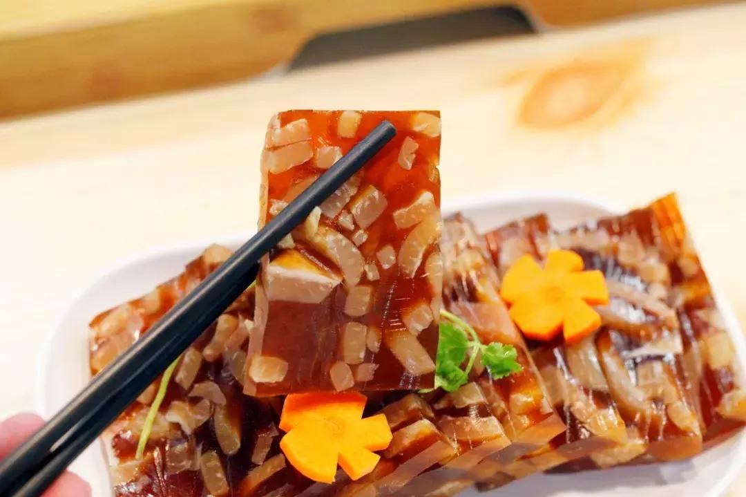 门头沟烧饼夹肘子石门营,门头沟特色小吃烧饼夹肘子