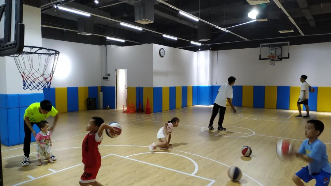 南兴广场适合孩子玩吗,南兴广场小孩玩的地方