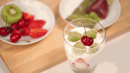 酸奶不放冰箱可以放多久,2-6度冷藏的酸奶放常温能放多久