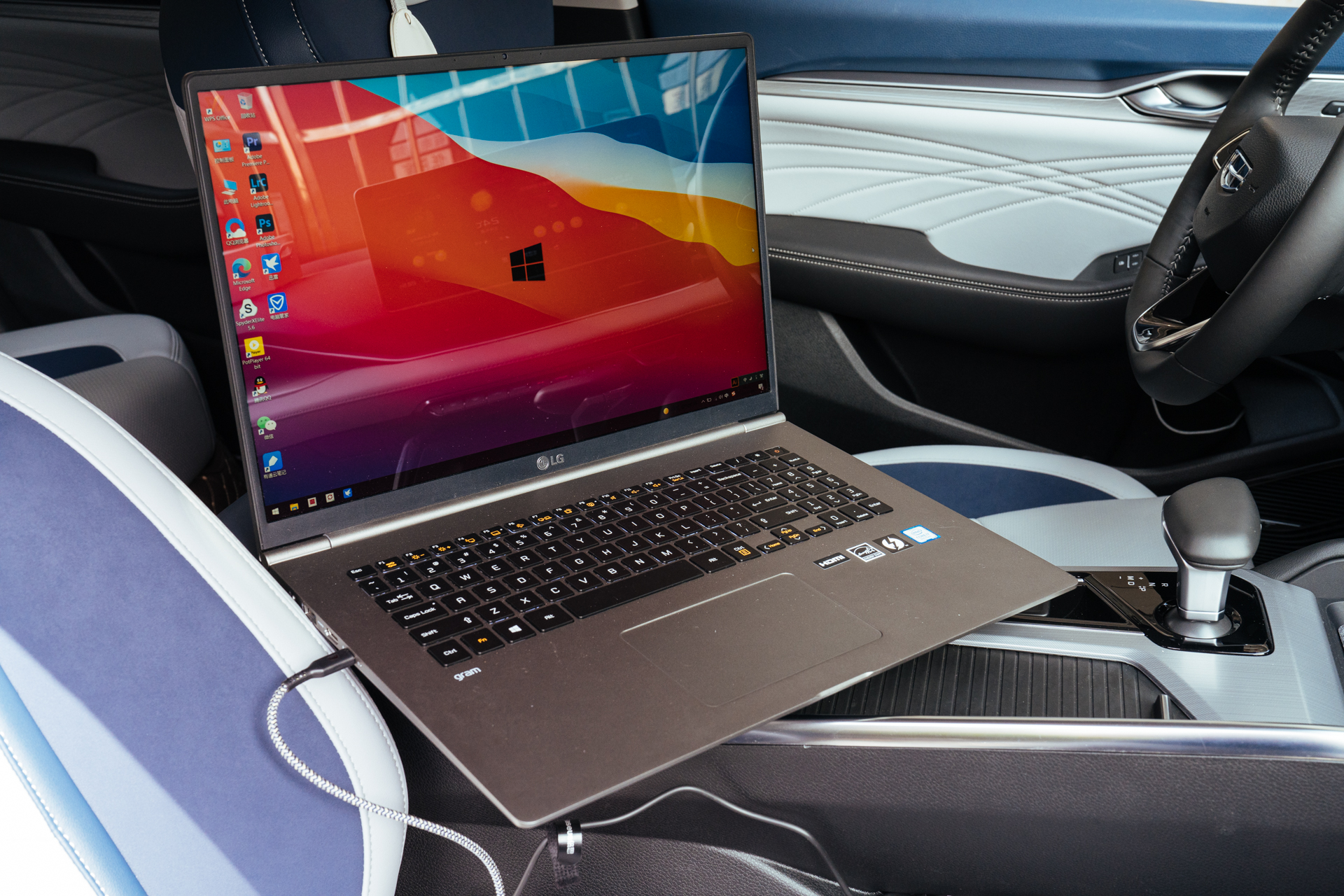 国庆自驾出行全能核电站:倍思160W三口QC5认证车载充电器评测