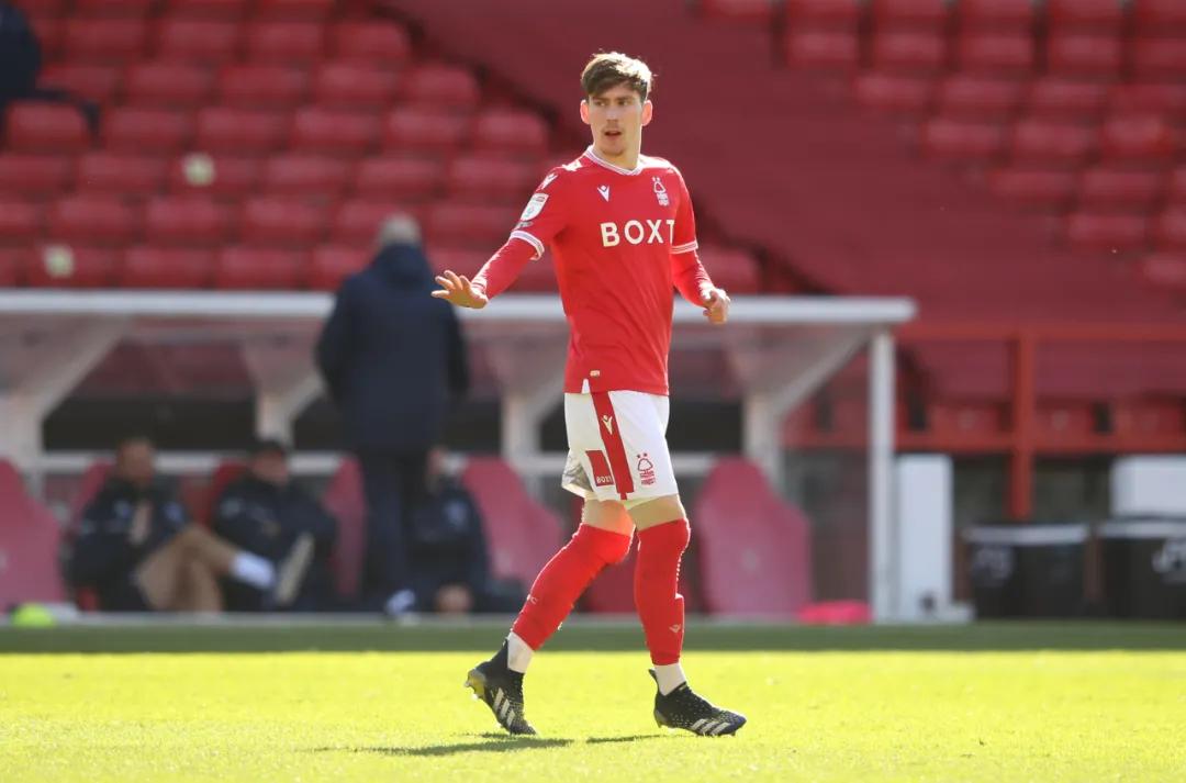 卡里克年轻照片,卡里克年轻图片