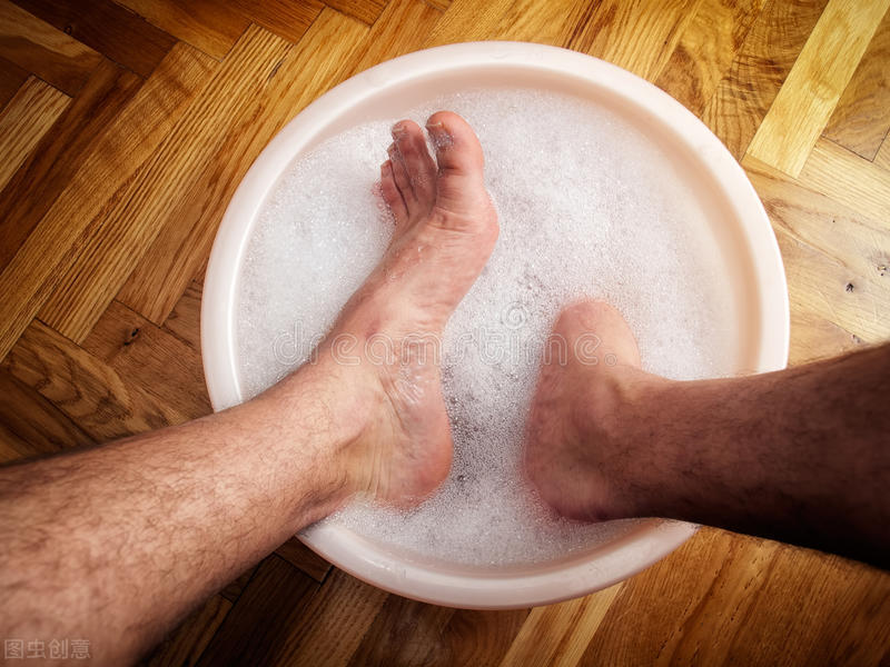 办公室久坐护腰运动,适合办公室久坐的养生知识