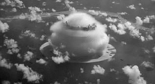 1945年重庆谈判，毛*东泽**停烟8小时，老蒋听闻：此人不可小视