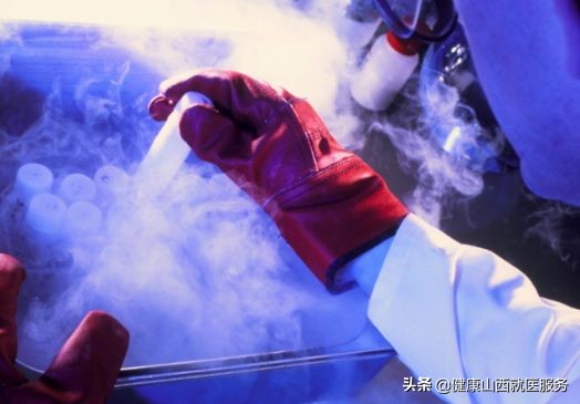 痒痒痒！「下面」还长了很多小疙瘩！医生，我是不是得了性病？