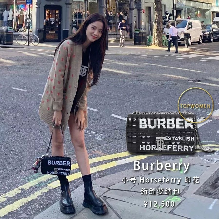 blackpink19年收藏盒团照,blackpink联名款包