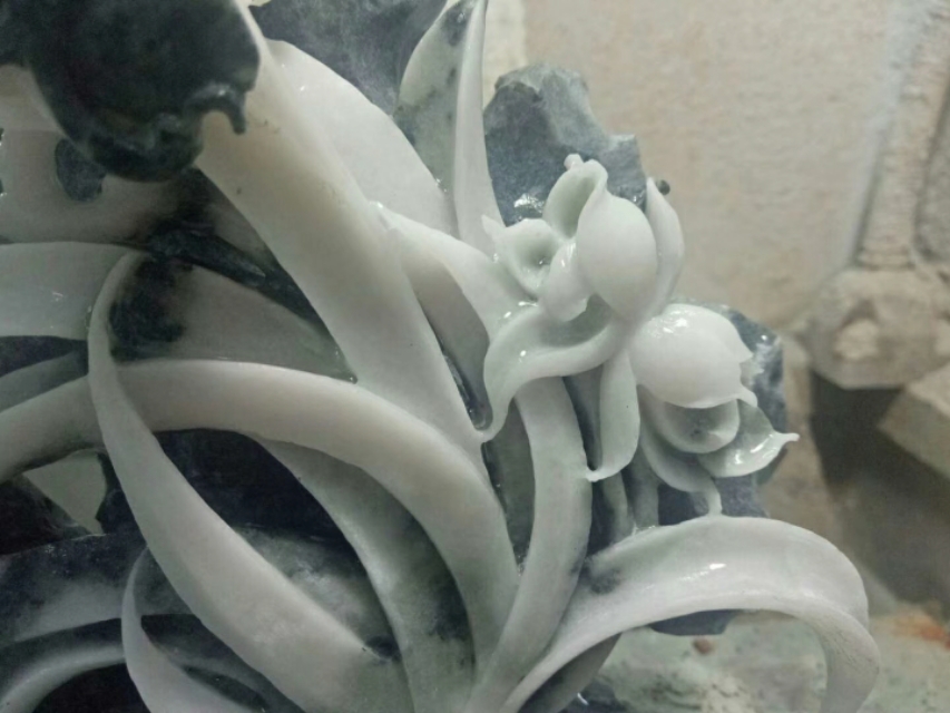 独杆玉兰修剪视频,雕刻玉兰花的工艺流程和操作关键