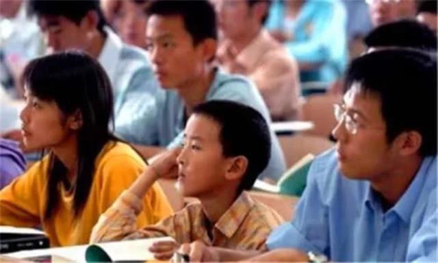 10岁神童张炘炀现状,神童张炘炀父母欠他一套房子