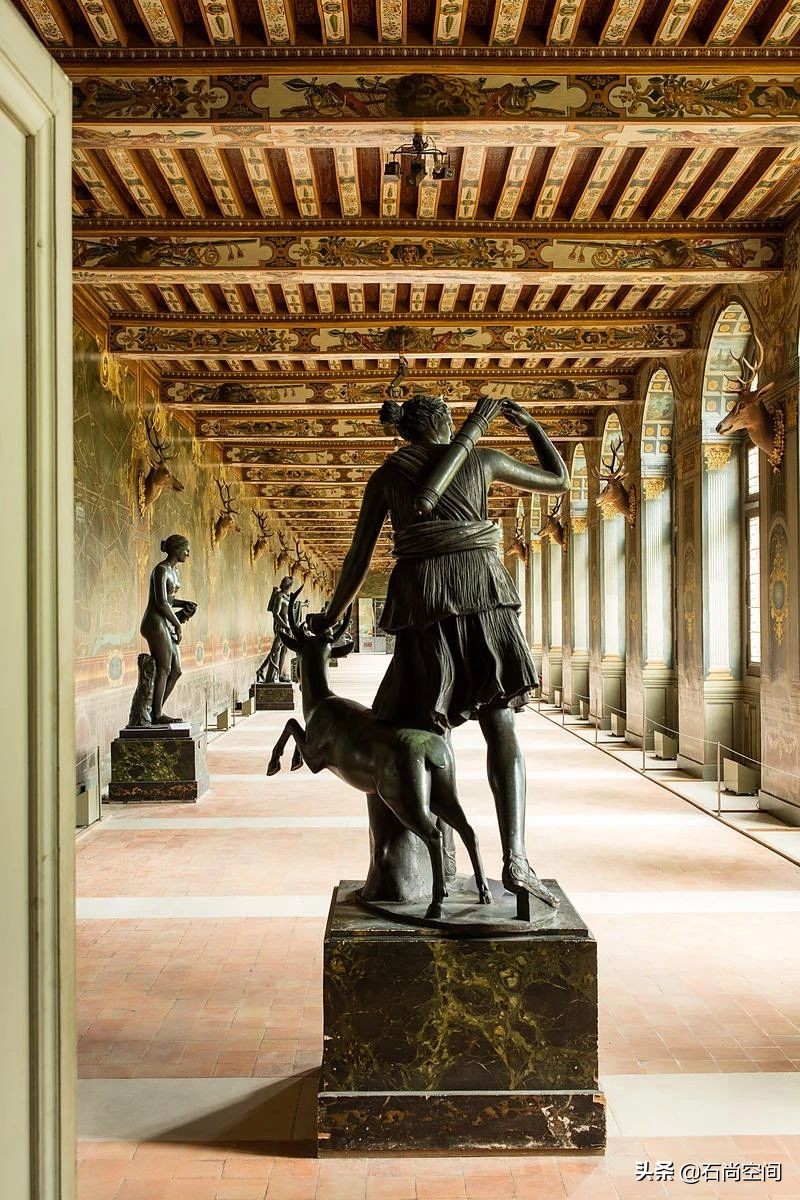 枫丹建筑风格是哪个国家的,法式八大建筑风格