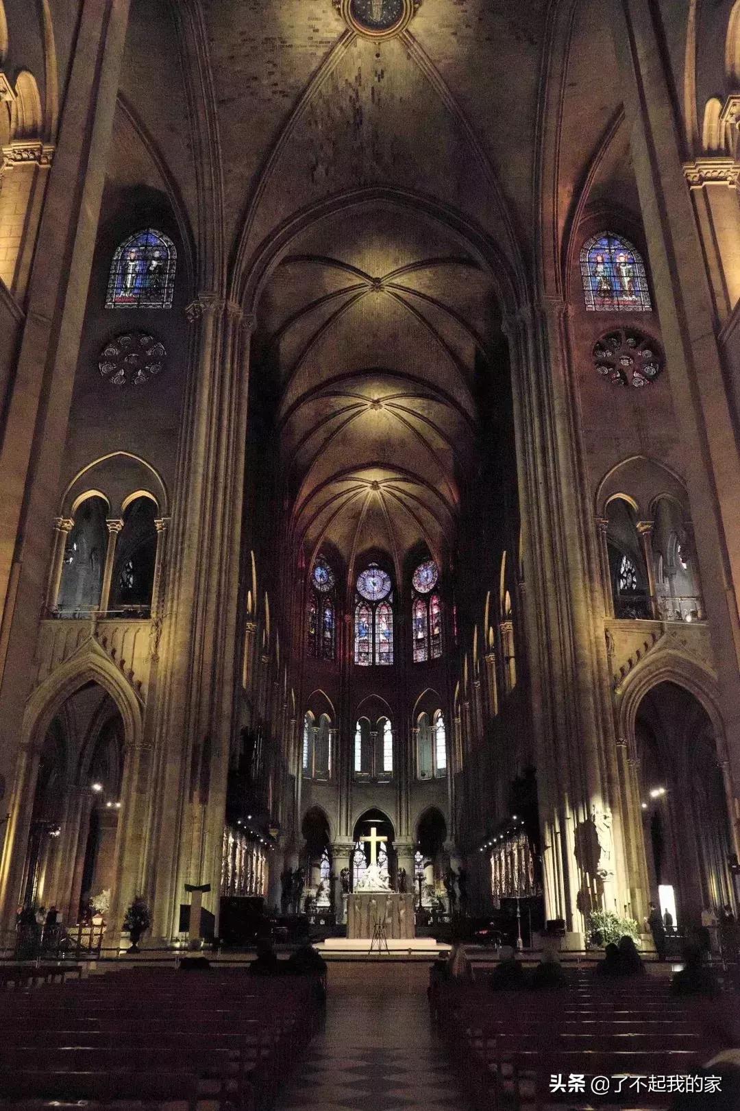 巴黎圣母院烧坏了哪些,巴黎圣母院被烧告诉我们什么