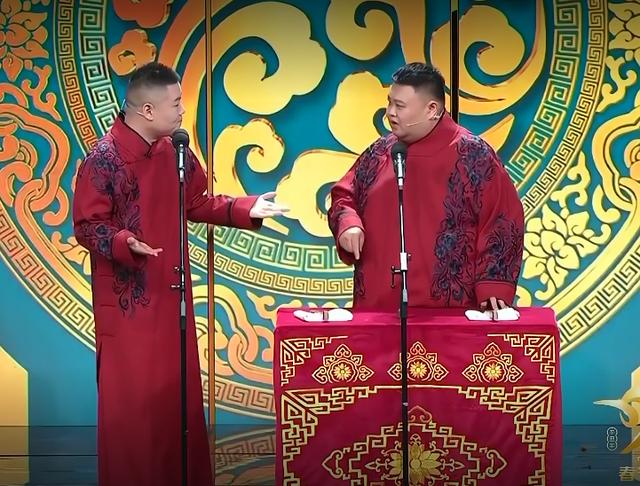 央视春晚刘德华第一次唱什么,刘德华薇娅六亲不认步伐原版