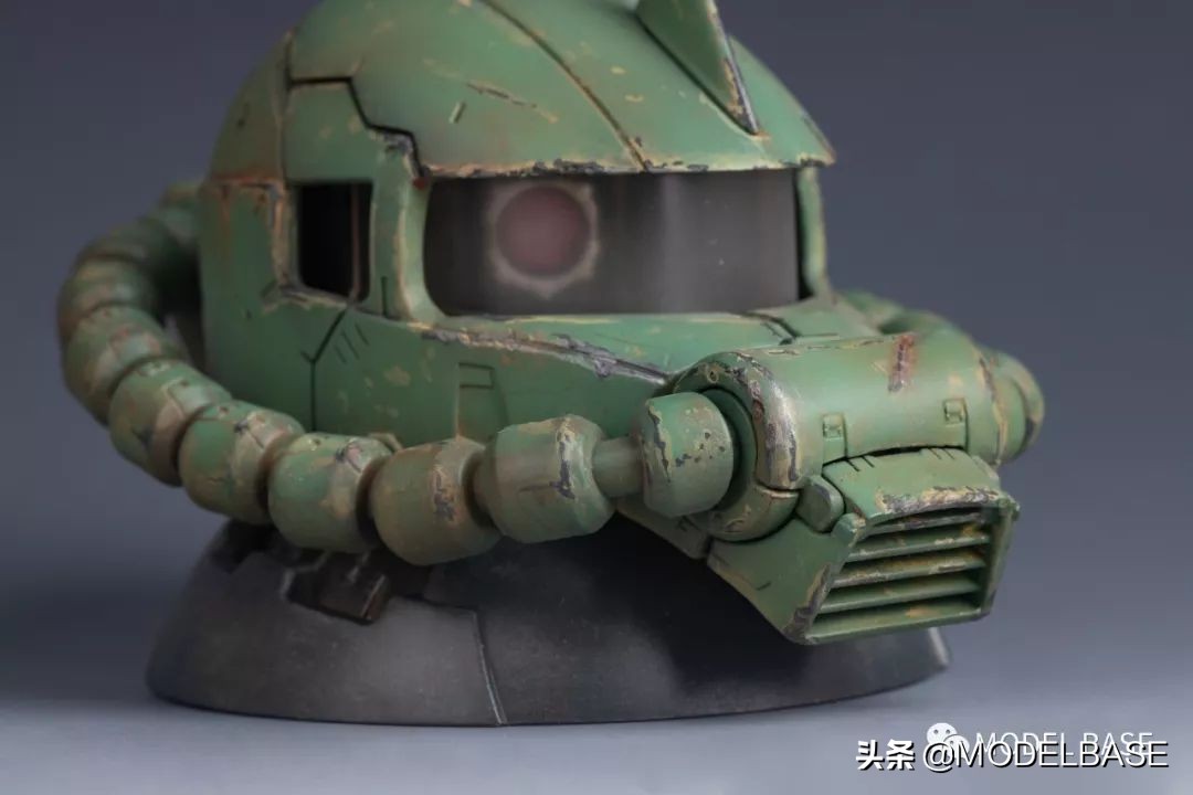 扎古扭蛋头组装,万代蓝标扎古和红标扎古