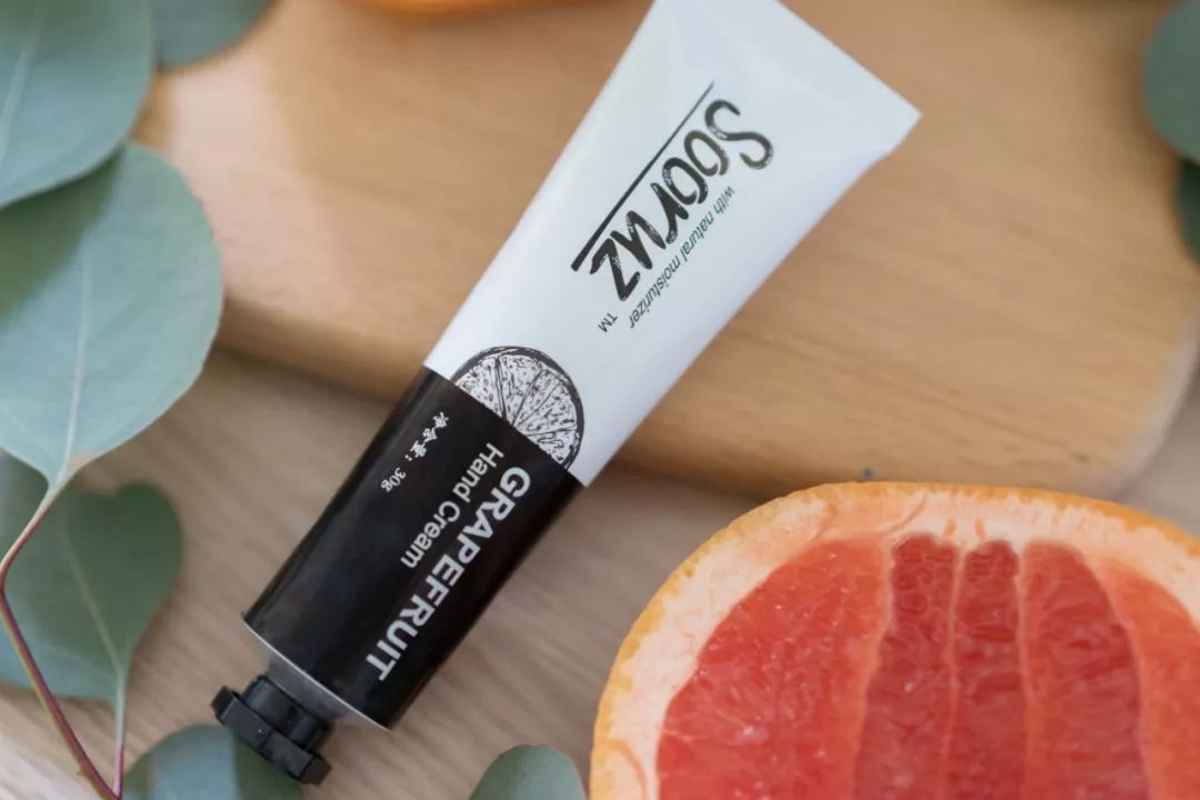 手干燥粗糙手纹深用什么护肤产品,可以改善手纹粗糙的护手霜