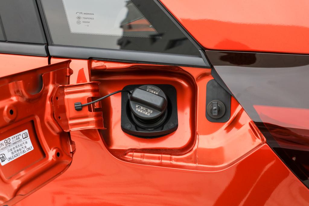 飞度1.5l发动机,全新飞度1.5自吸