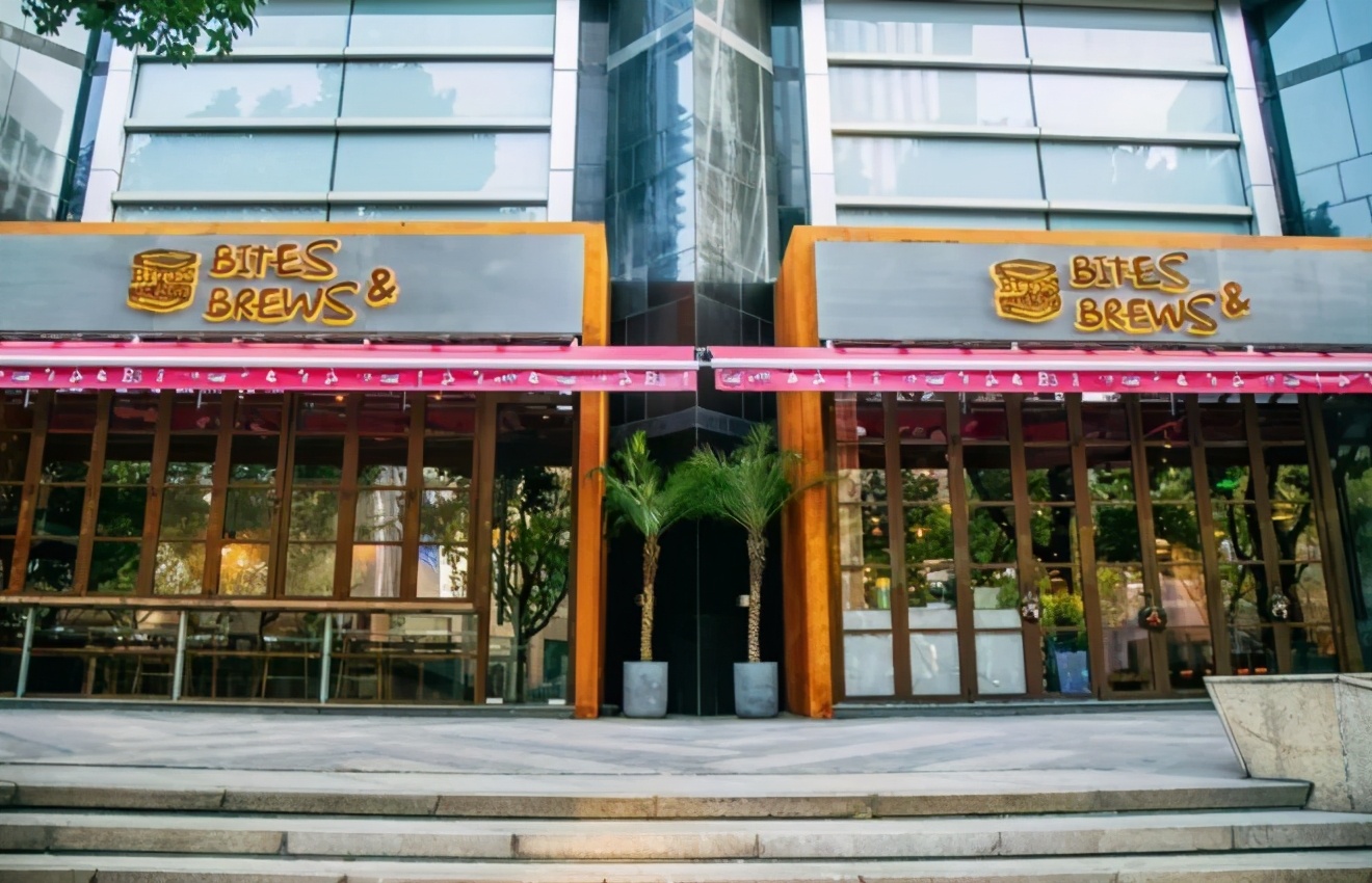 上海陆家嘴全国最繁华的商圈,上海顶级商圈商场