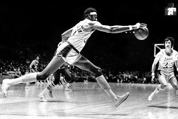 小白鞋如何穿搭才能避免平庸,小白鞋100种穿法