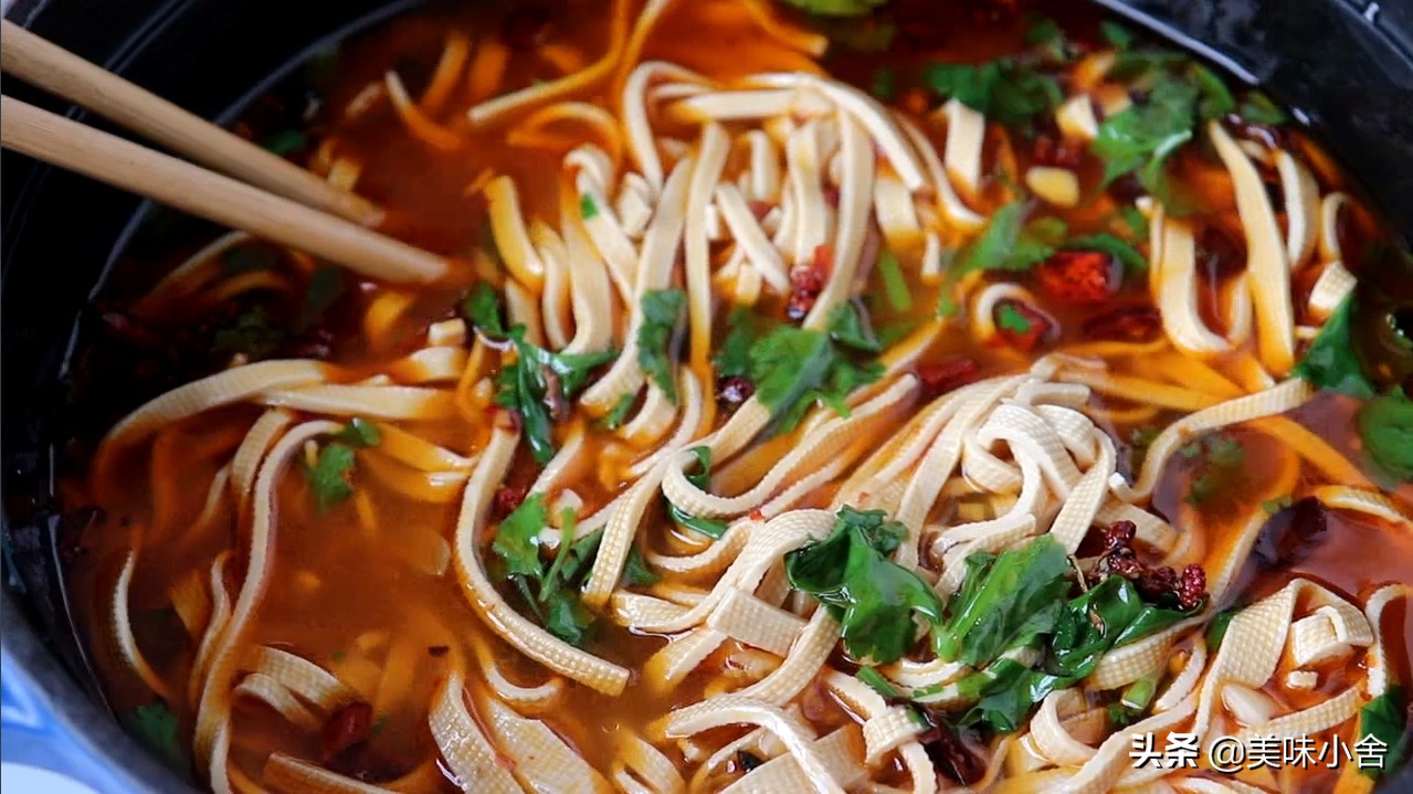 豆腐皮最好吃的做法不要油炸,豆腐皮简单美味的新做法