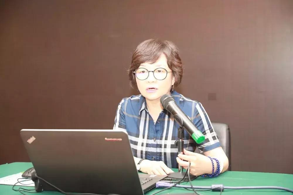 把脉问诊开良方对症下药解难题,年中工作会落地实施方案