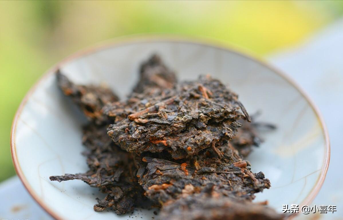 不同茶叶的最佳饮用期是多久,不同季节的茶叶喝法