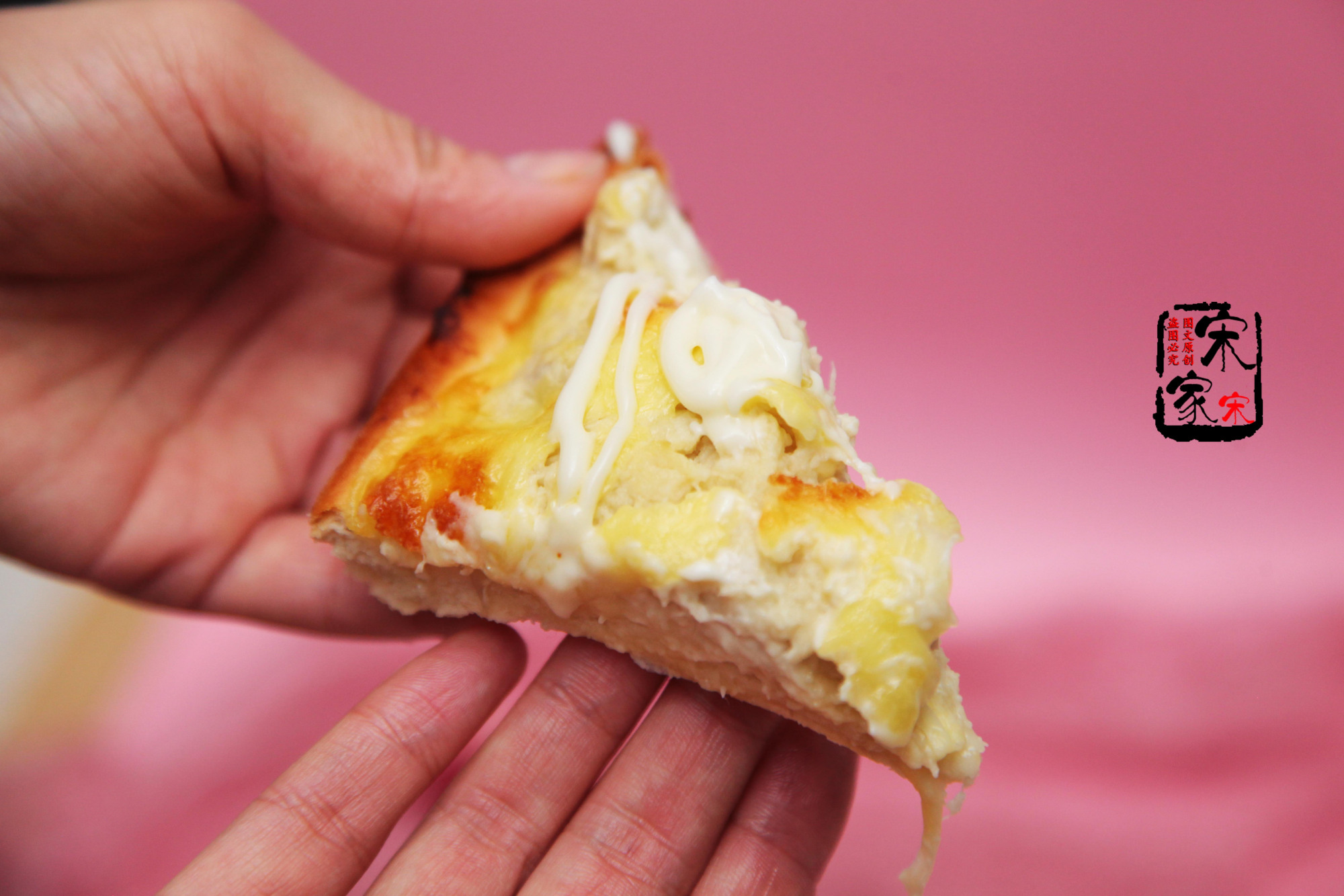 小孩最爱吃的披萨小教程,自己在家制作孩子爱吃的披萨