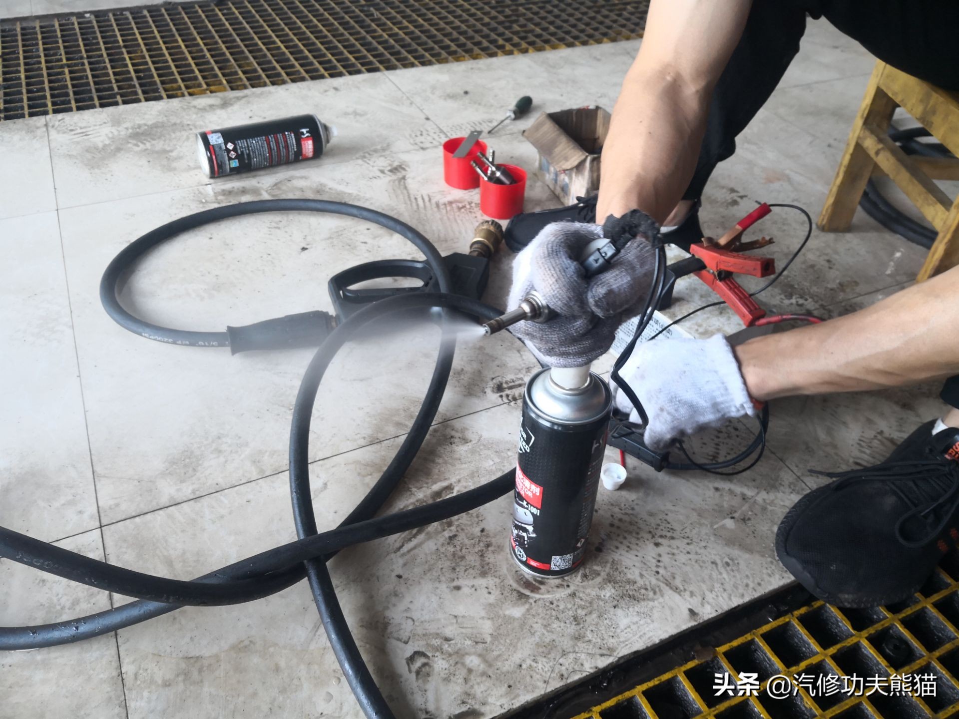 百年大众汽车品牌毁于烧机油？烧机油并非绝症，看看这台进口夏朗