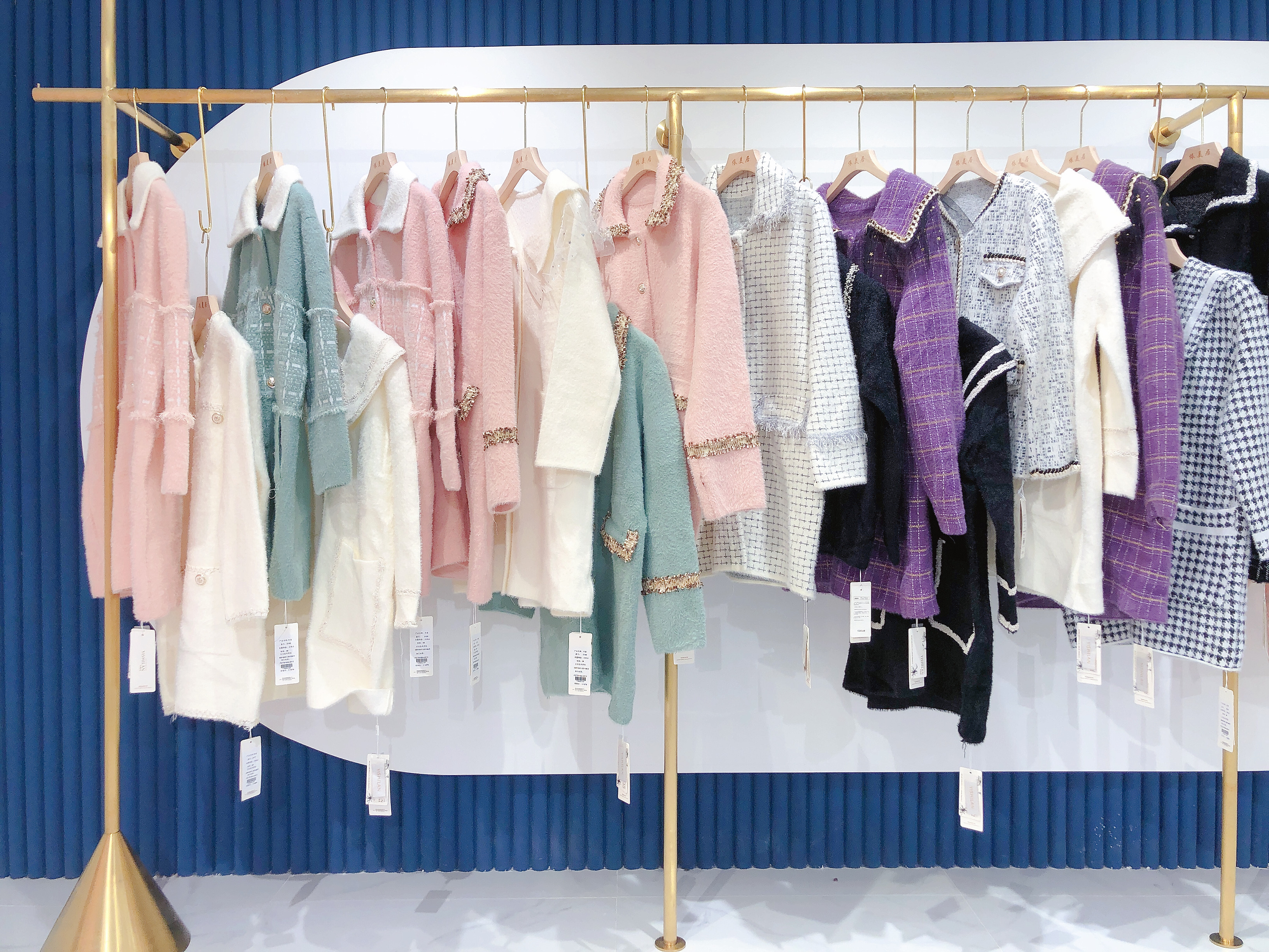 夏天尾货女装库存一手货源批发,怎么才能拿到好的尾货