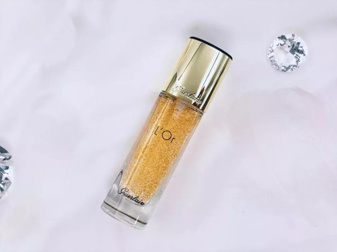 黄金敷脸,黄金金箔脸部护理