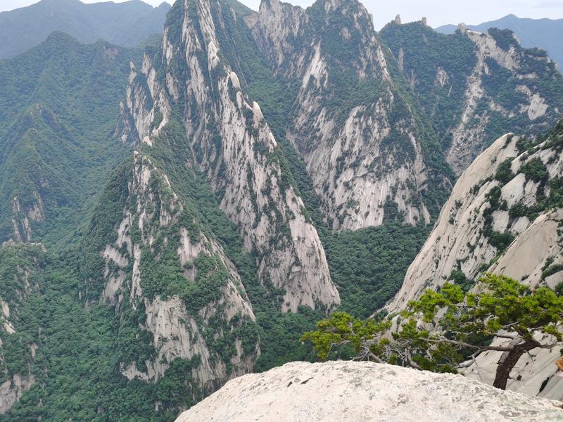 华山派的轻功一定被低估了——华山一日游有感