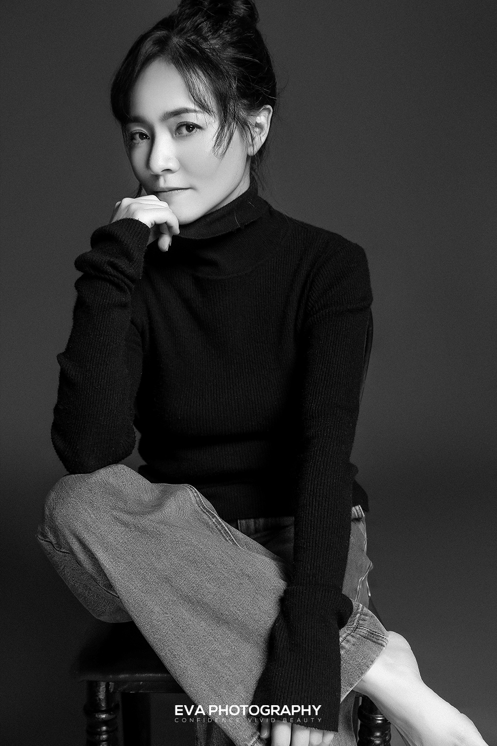 她说：生完孩子老了10岁，头发只有之前的一半……