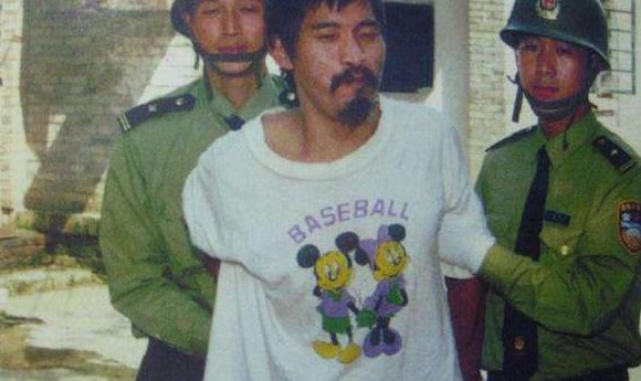 江西最大悍匪纪录片,江西悍匪万光旭第一集