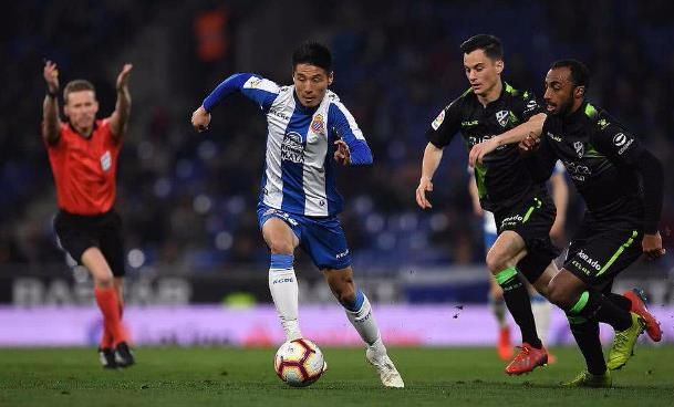 武磊停球惊艳全场,武磊停球成功集锦