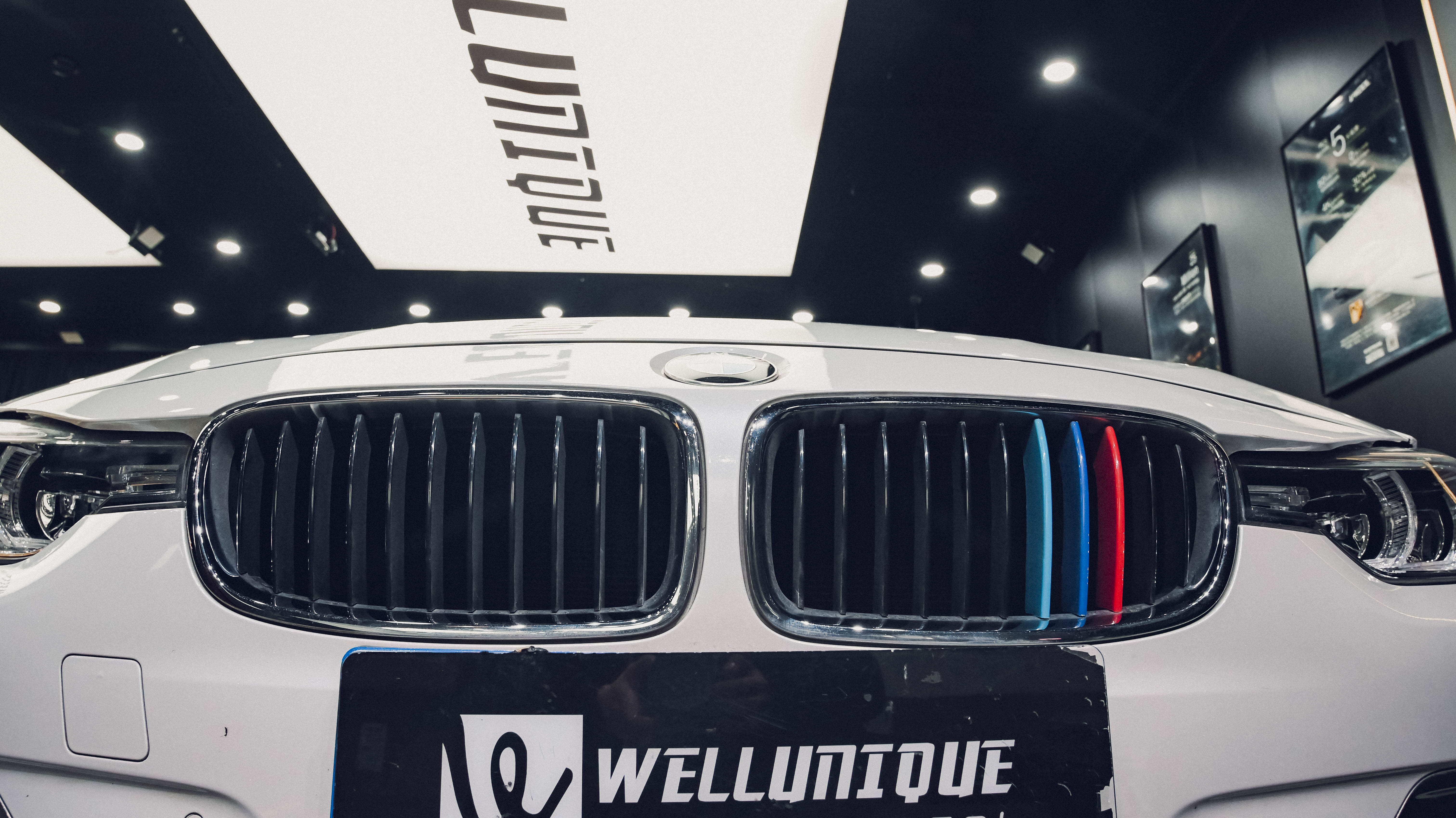 宝马三系贴膜苏州,苏州无二汽车贴膜