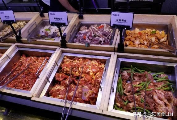 沈阳人！吃自助餐都用什么姿势？