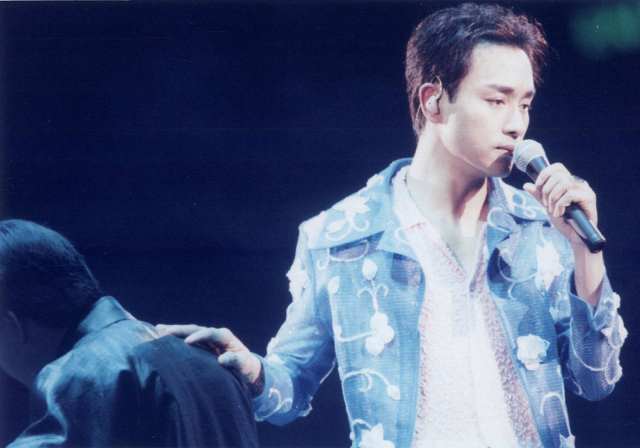 吴映洁说炎亚纶,鬼鬼吴映洁炎亚纶2020一起唱的歌