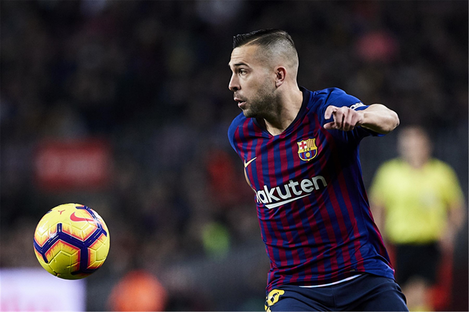 苏牙离开巴萨内马尔的反应,巴萨先签苏牙还是内马尔