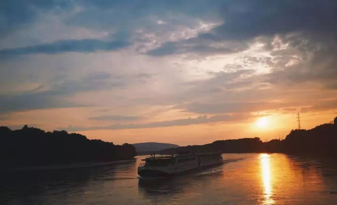 阿Sam走了几十个国家后领悟：不对目的抱有期望的旅行最成功