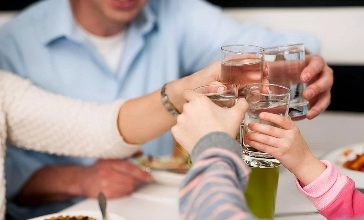文君酒为什么都是高端酒,被雪藏的老牌名酒四川文君酒