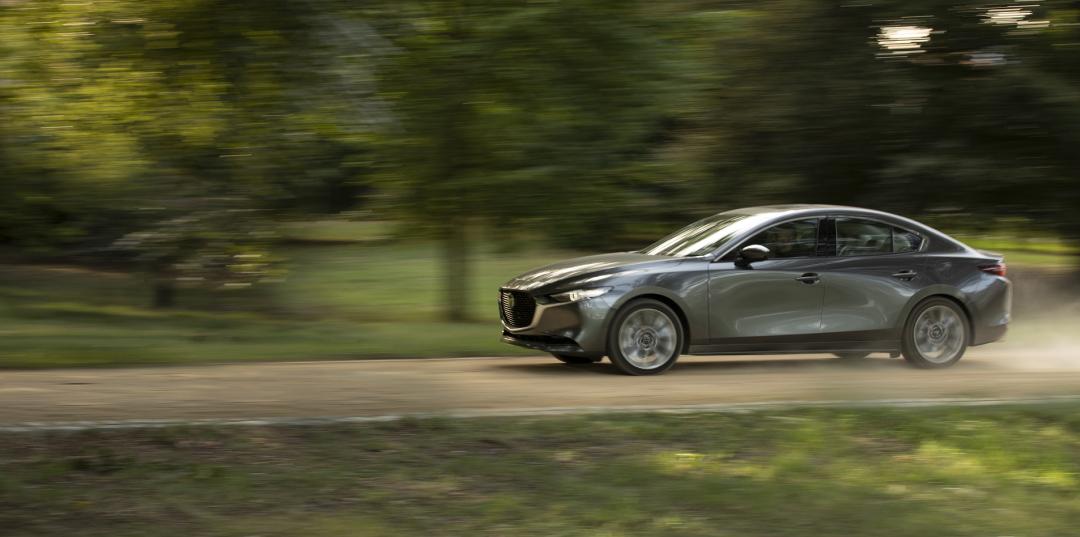 08款马自达3和思域哪个更值得购买,思域1.5t和马自达2.0高速谁快