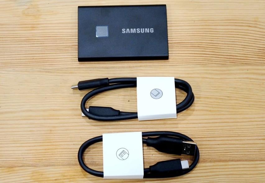 三星t7touchssd移动固态硬盘,三星T7Touch移动固态