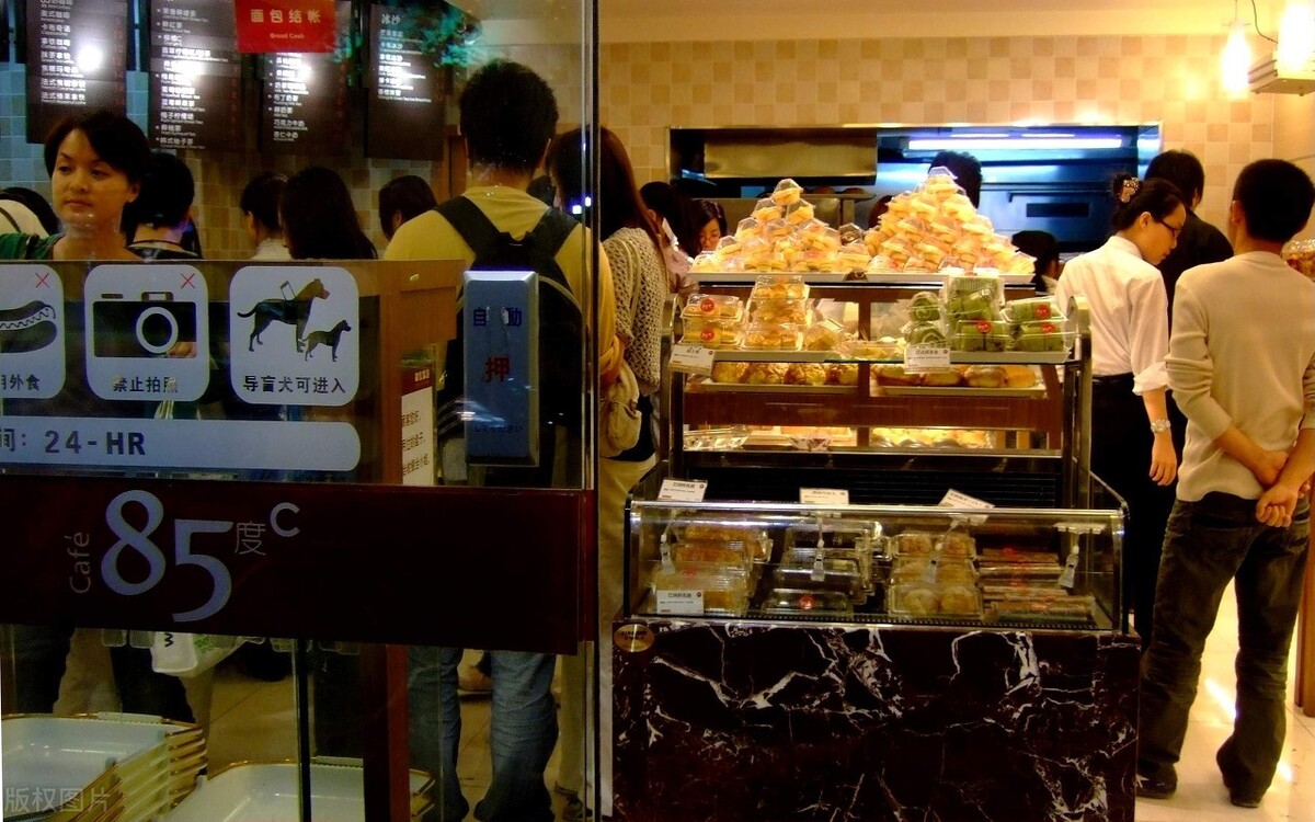 蛋糕店一个月回本10万,开蛋糕店真实经历西安