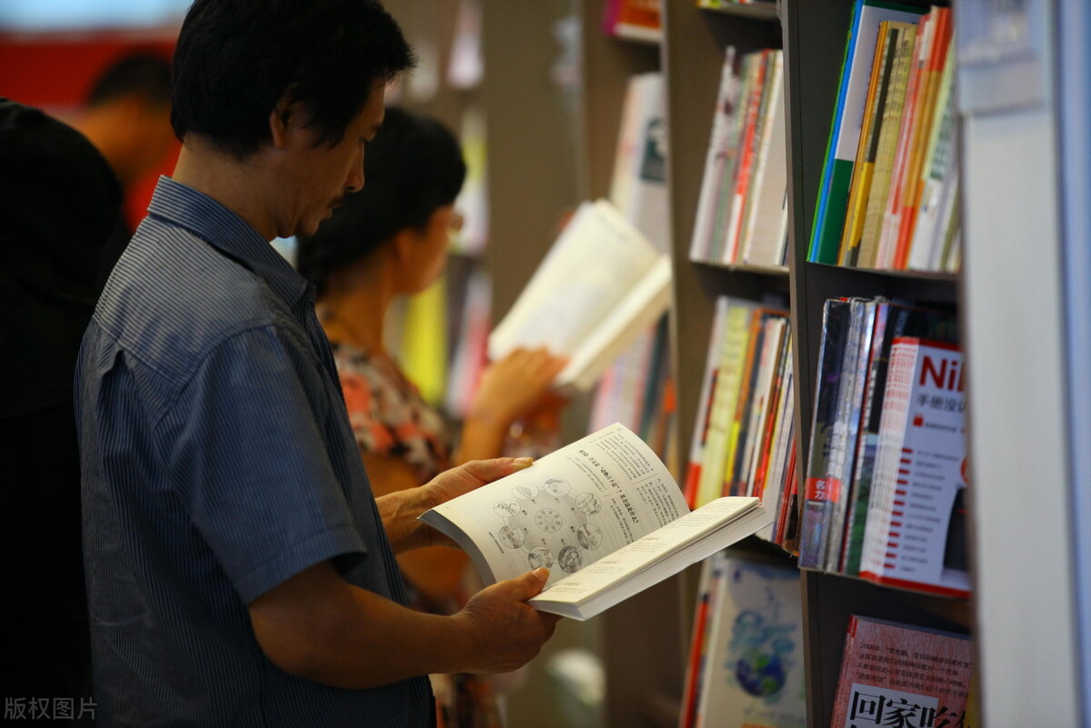 上海打工人月入过万有多少,上海白领打工的真实生活