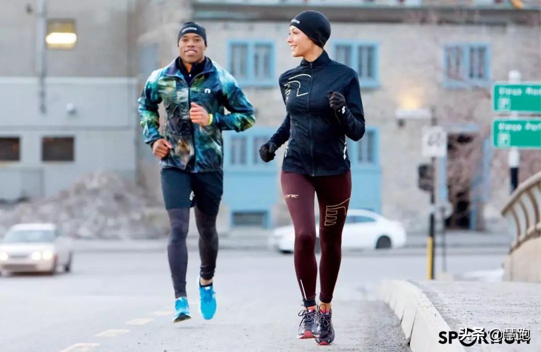 新手跑马每日训练,跑马夏季怎么训练