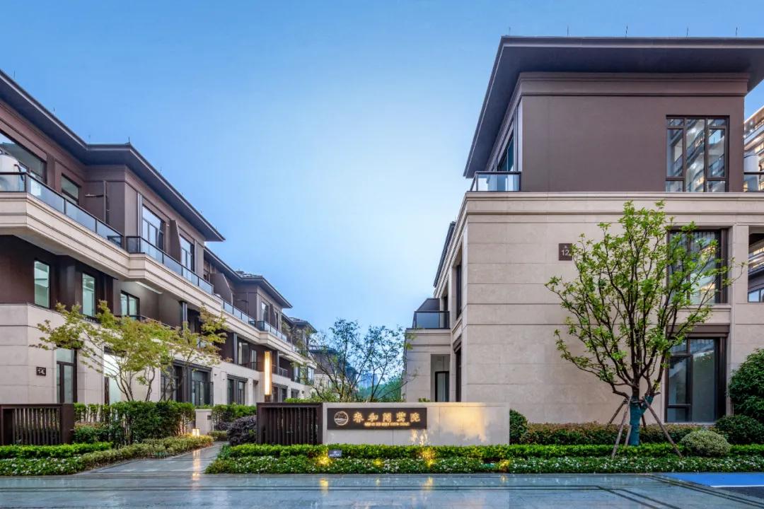 赚了！杭州一新中式小区实景颜值惊人，装标板块封王