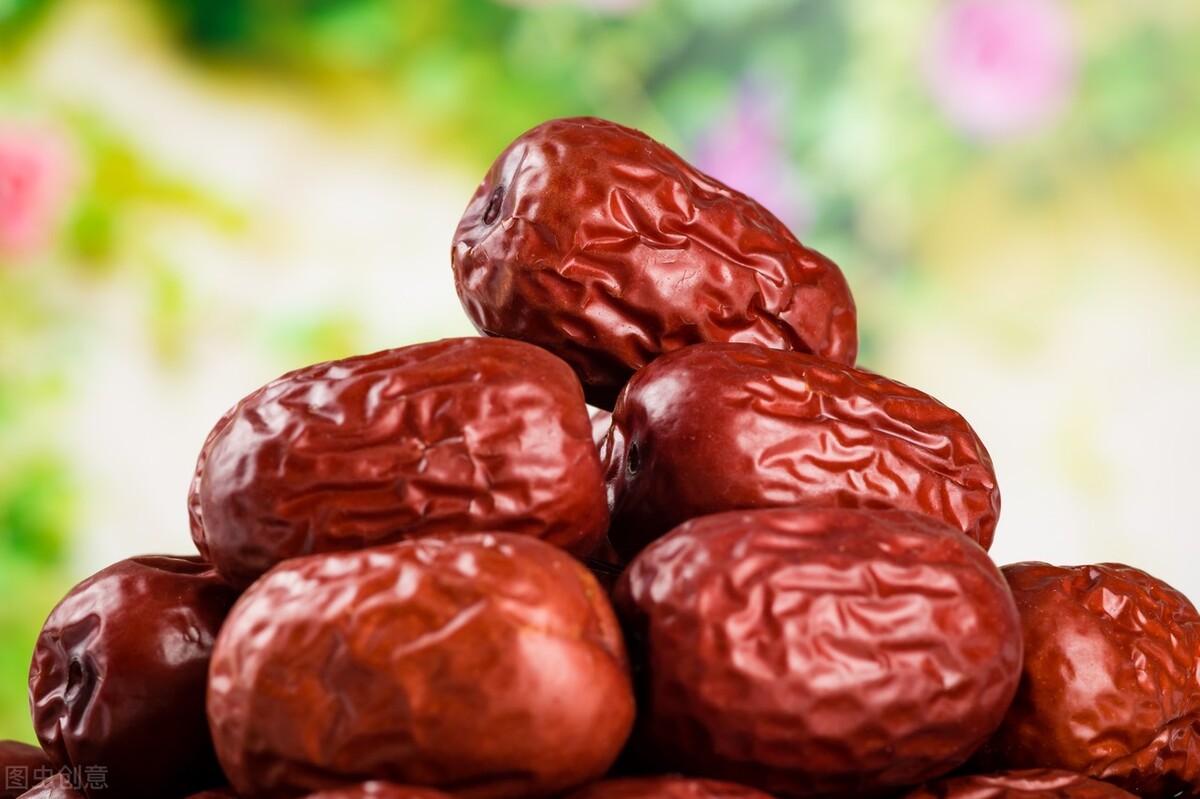 红枣补脾安神养血的方法,能养血安神的药物是大枣