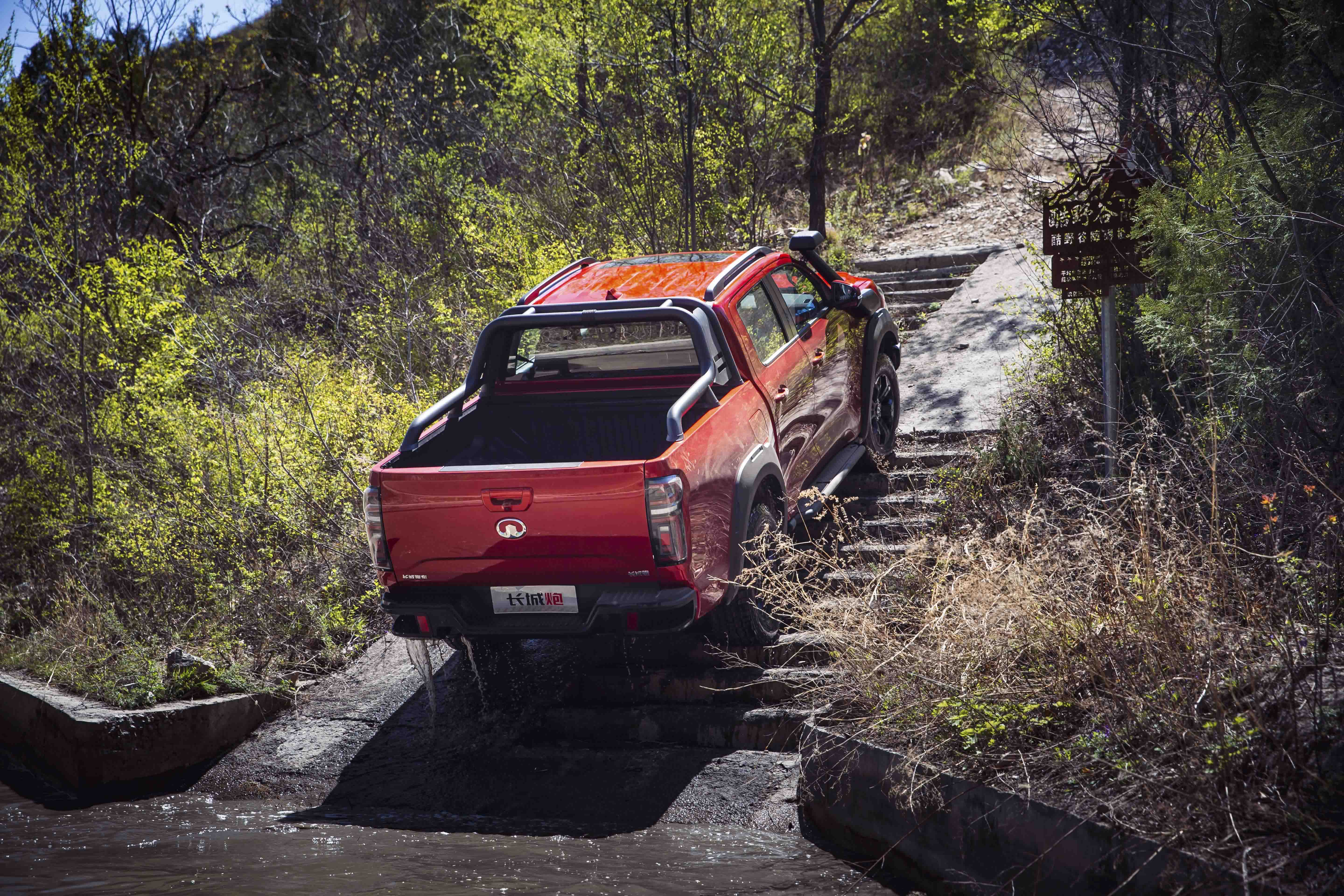 长城野炮黑色,长城越野炮最高版本是哪一款